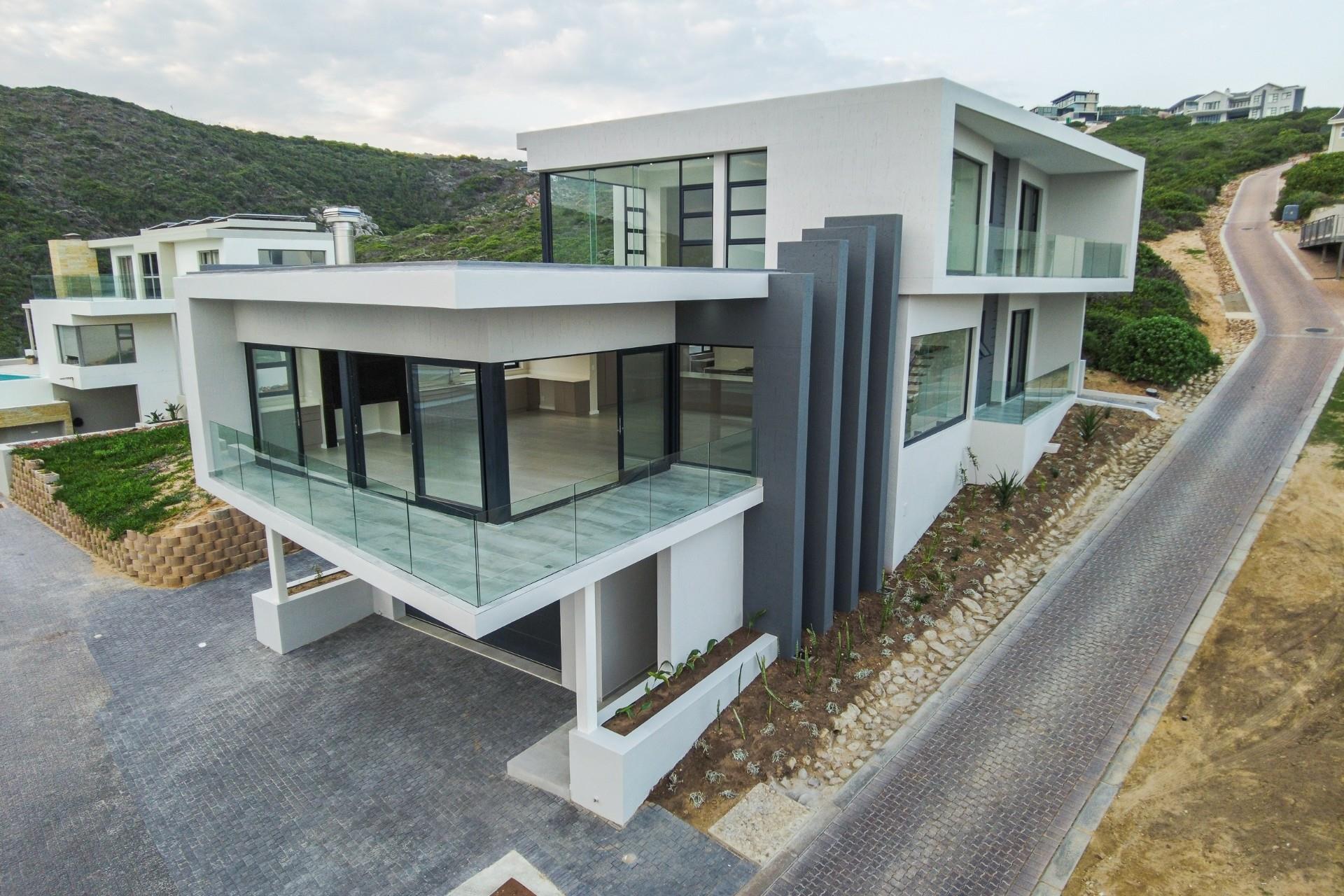 Coastal Luxury in Pinnacle Point Golf Estate — photograph 2