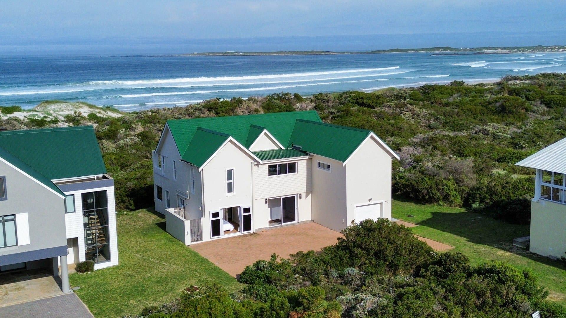 Panoramic Coastal Living by Silversands — photograph 5