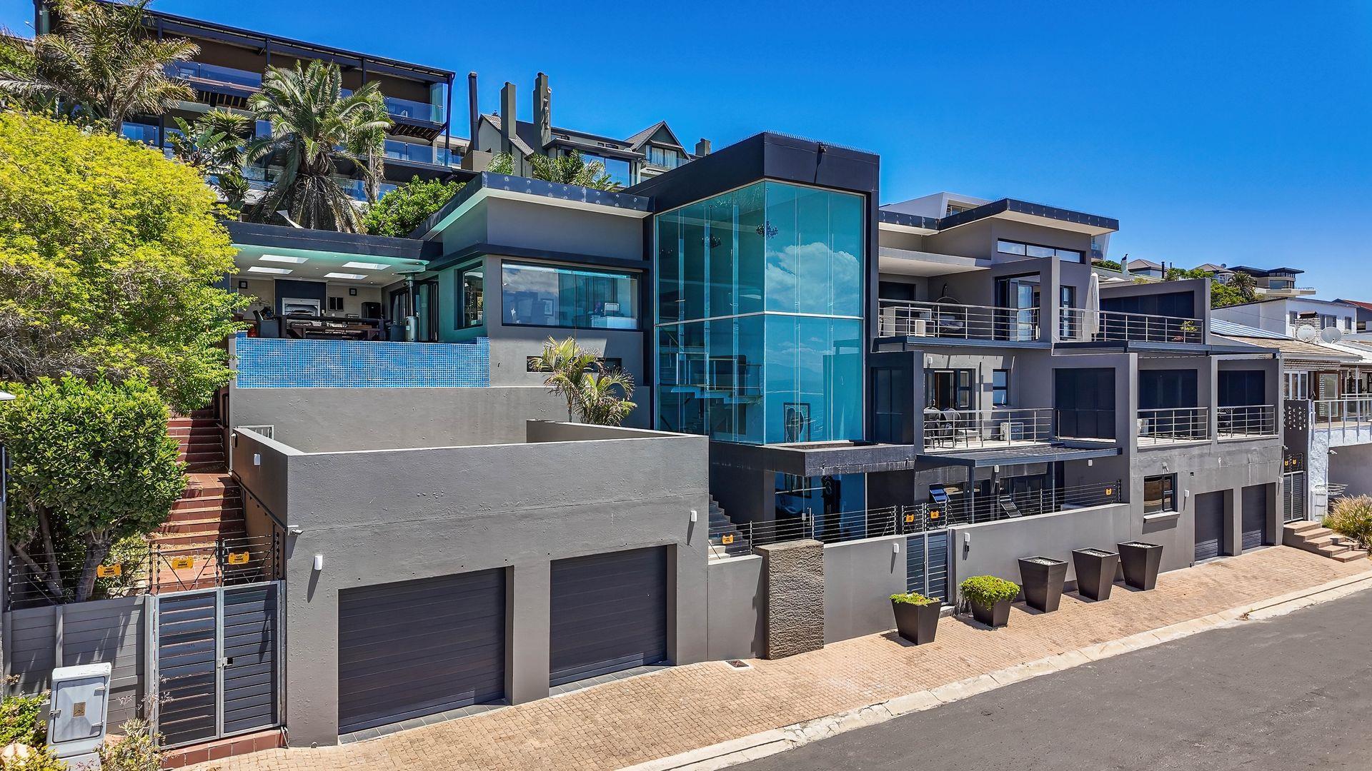 Panoramic Ocean-View Luxury Home with Flatlet — photograph 2