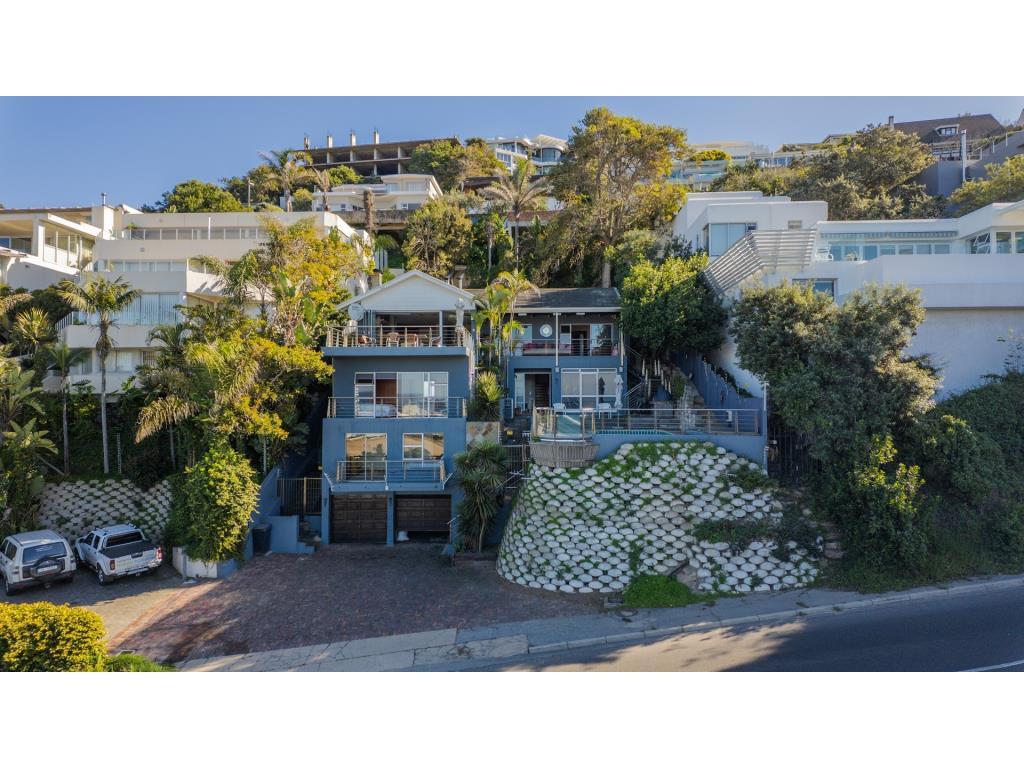 6 Bedroom House For Sale in Signal Hill — photograph 5