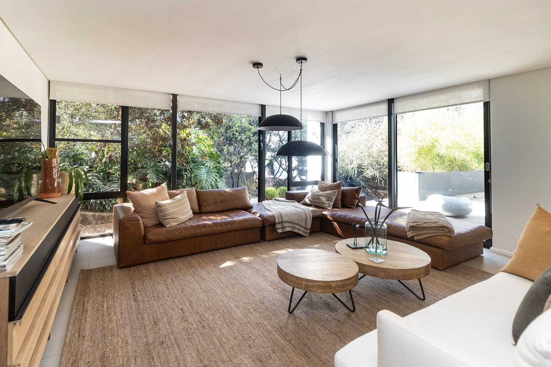 A Private Estate of Earthy Modern Elegance — photograph 5