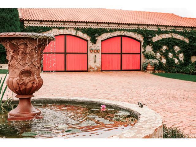 Breathtaking French Chateau situated in River View Estate — photograph 2