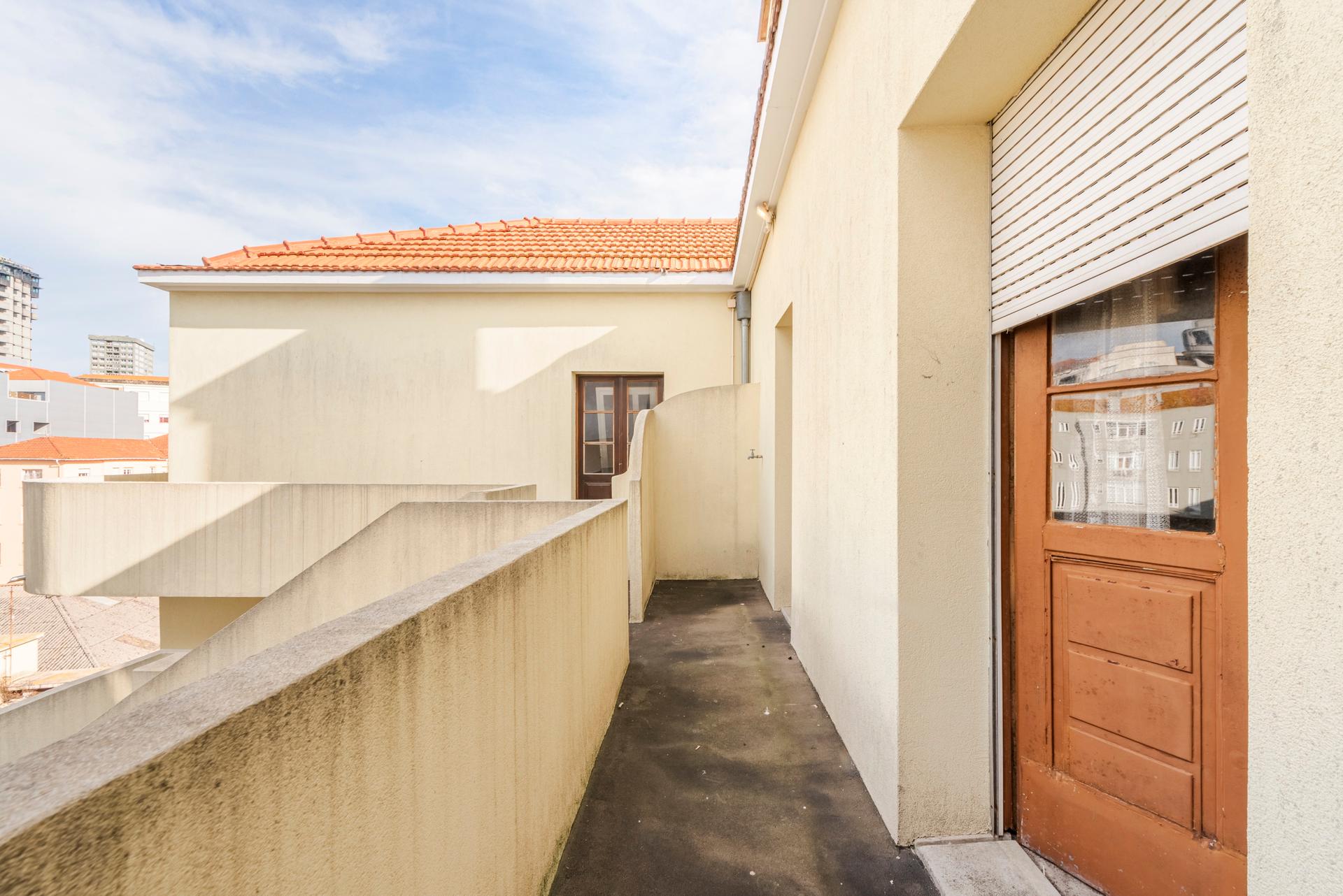 Apartment in Porto (77280) — photograph 5