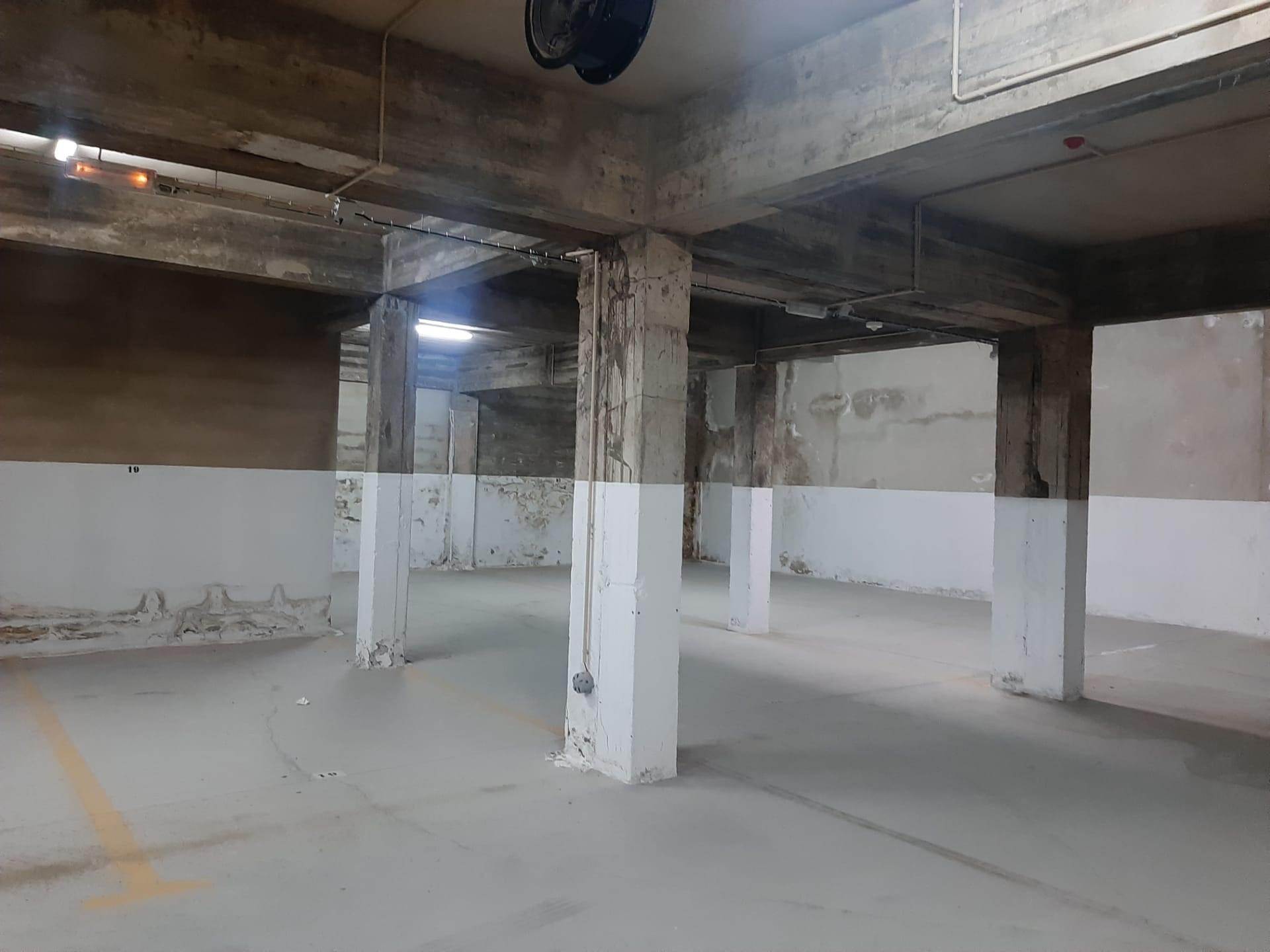Warehouse in Faro — photograph 4