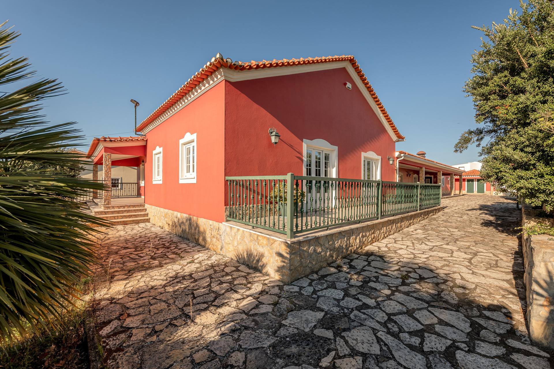 Farm in Torres Vedras (85248) — photograph 4