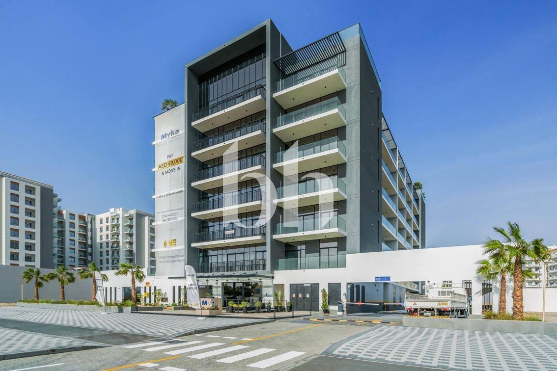 Myka Residence — photograph 2
