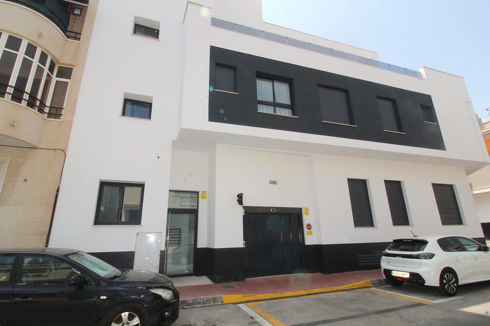 Apartments in Torrevieja Centro, Torrevieja (ALC-01266) — photograph 4