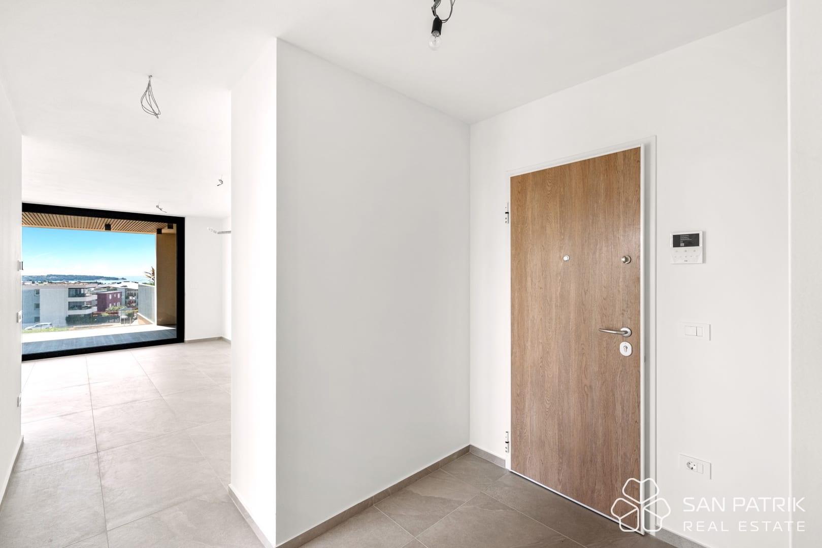 Novigrad Furnished Residence — photograph 3