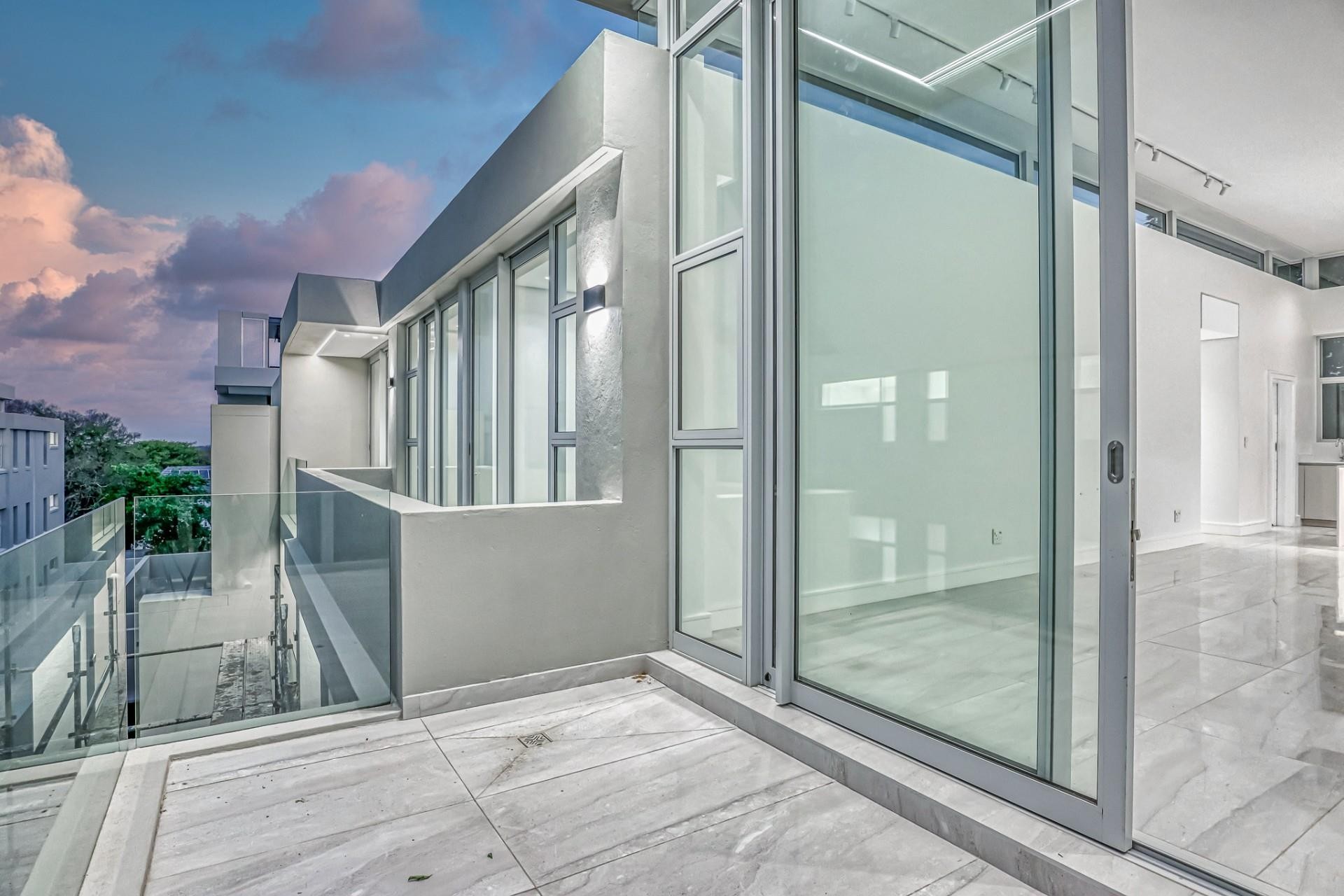Luxury 3-Bedroom Penthouse